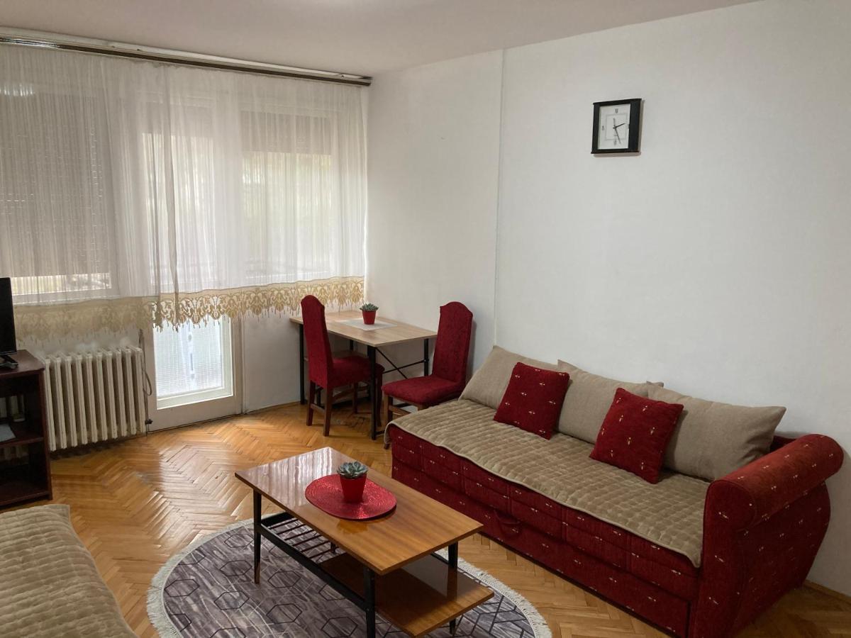 Apartman Dara - Novi Beograd エクステリア 写真